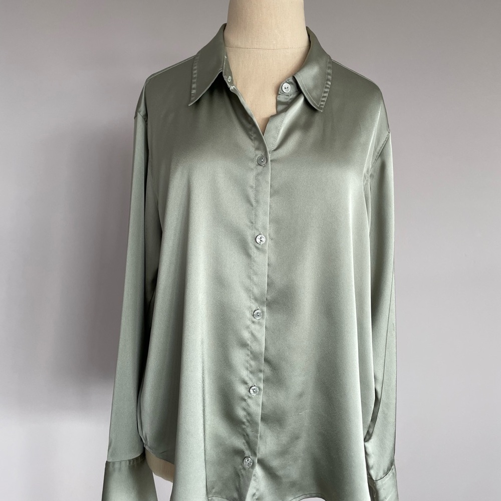 Abercrombie & Fitch Sage Button Down Shirt